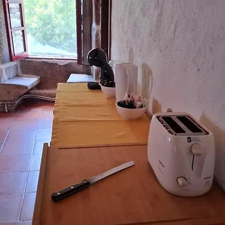 Casas Na Terra * Seia