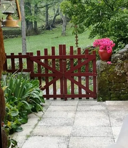 Casas Na Terra * Seia